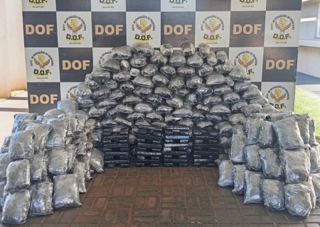 Veículo com mais de 180 quilos de drogas é apreendido pelo DOF em Itahum