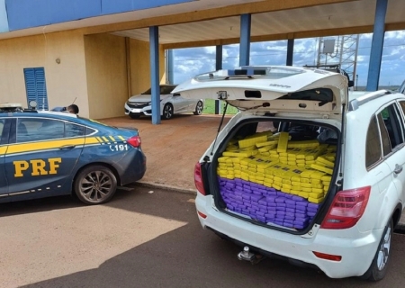Traficante abandona  veículo furtado carrgado com entorpecentes em Caarapó