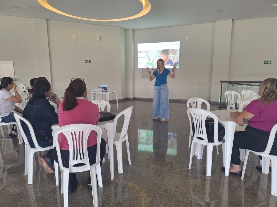 Formação capacita professores da Rede Municipal sobre novas tecnologias educacionais