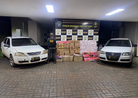 Dois carros são apreendidos pelo DOF com mais de R$ 400 mil em mercadorias ilegais