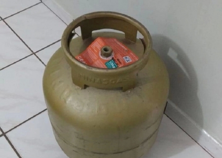 Homem é preso após furtar botijão de gás de residência em Batayporã