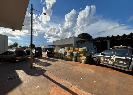 Polícia Civil fecha depósito utilizado por contrabandistas e apreende mercadorias avaliadas em R$ 1,3 milhão