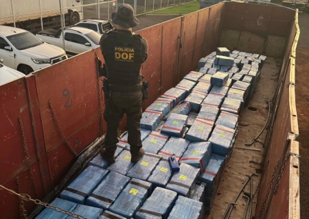 Carreta com mais de 7,5 toneladas de maconha é apreendida pelo DOF em Japorã