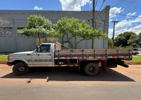 Caminhonete furtada em Campo Grande que tinha como destino a cidade de Nova Andradina é recuperada pelo DOF na BR-267