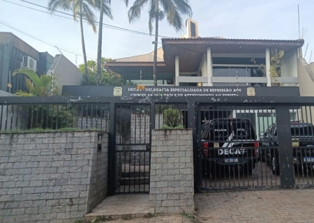 Polícia prende tutor que deixou cachorro morrer amarrado sob o sol em Campo Grande