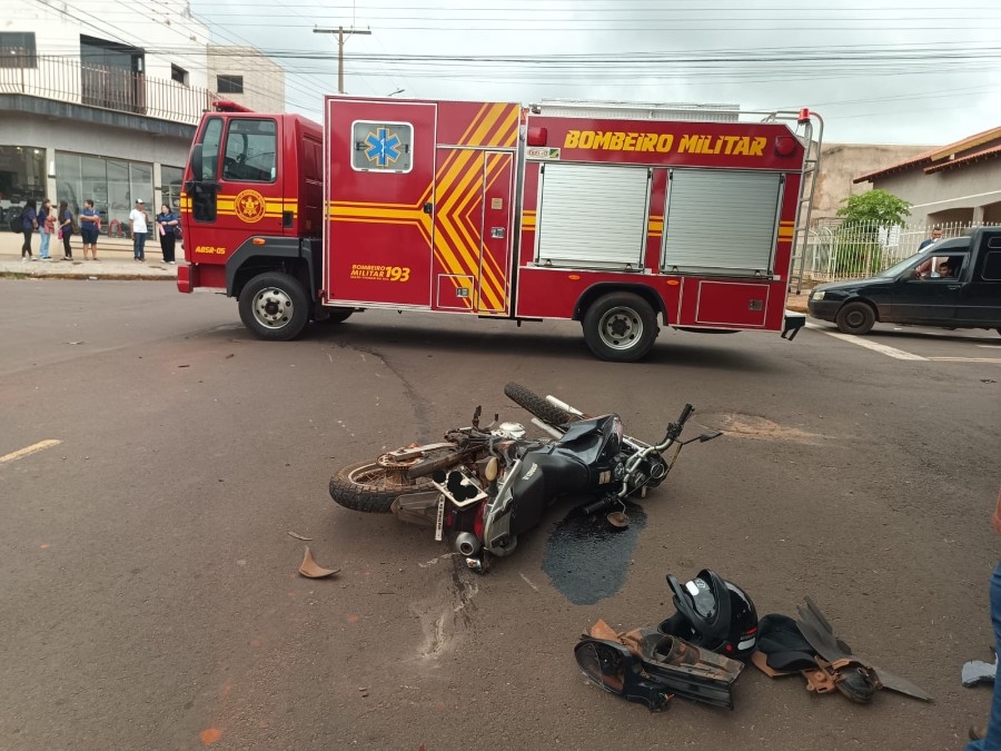 Motociclista fica ferido em colisão com carro em Ivinhema