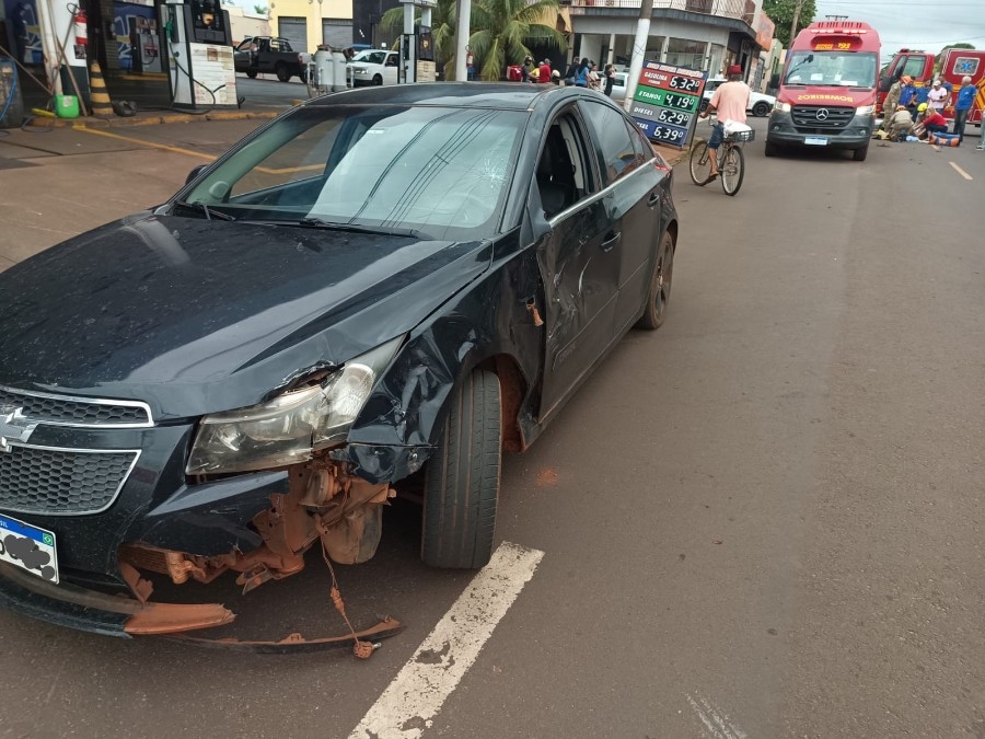 Motociclista fica ferido em colisão com carro em Ivinhema
