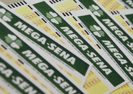 Mega-Sena sorteia nesta terça-feira prêmio acumulado em R$ 45 milhões