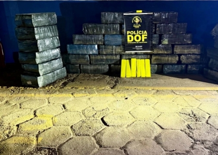 Ação conjunta resulta na recuperação de carro furtado com mais de 1,2 tonelada de drogas em Amambai