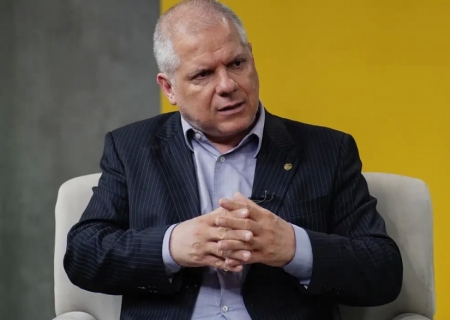 Justiça determina afastamento do presidente do INSS