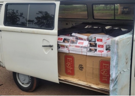 Kombi carregada com cigarros é apreendida pela PRF em Nova Alvorada do Sul