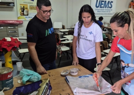 Projeto Ateliê da Moda: encerra hoje inscrições para o curso de costura para mulheres migrantes e brasileiras
