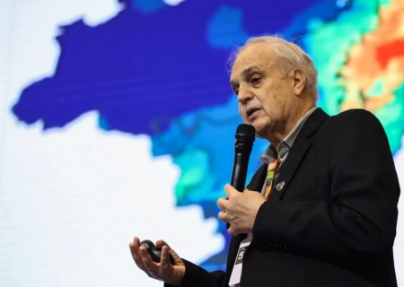 Brasil pode zerar emissões até 2040, diz Carlos Nobre