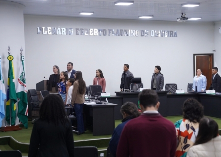 Câmara Mirim de Batayporã realiza sessão solene e apresenta balanço de atividades