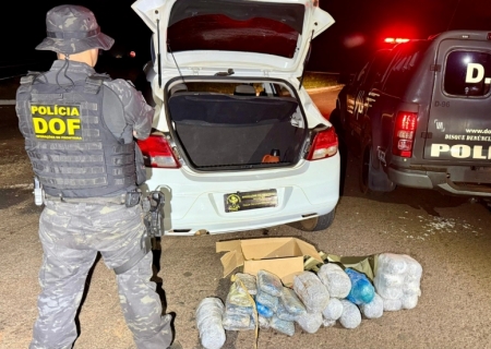 DOF prende casal traficando skunk em táxi em Ivinhema