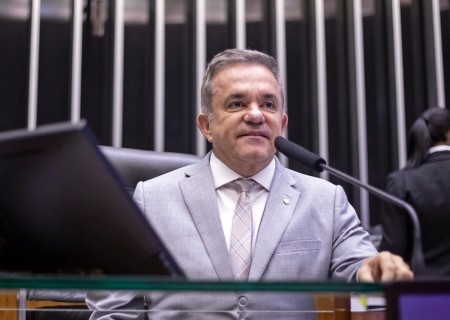 Pela 3ª vez consecutiva, Vander é o federal mais bem avaliado de MS