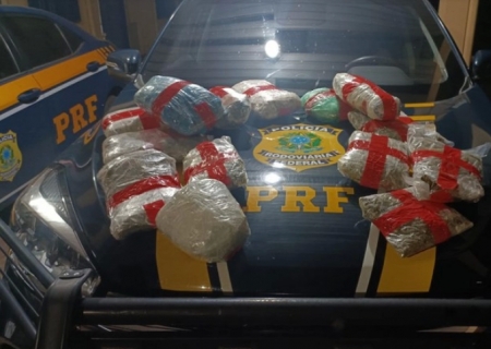 Passageiro de ônibus é preso enquanto viajava com maconha em Nova Alvorada do Sul