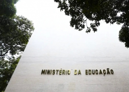 MEC proíbe educação a distância em Direito e mais quatro graduações