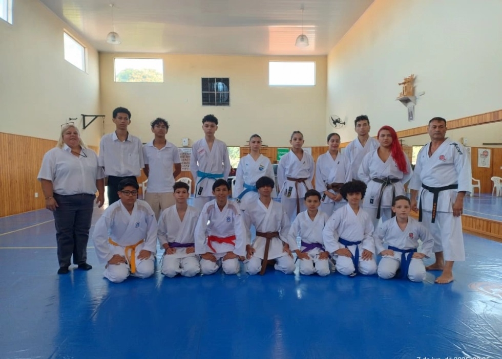 Karatê de Nova Andradina define Seleção para o JEJMS com destaque para alunos da Escola Municipal Luís Cláudio Josué