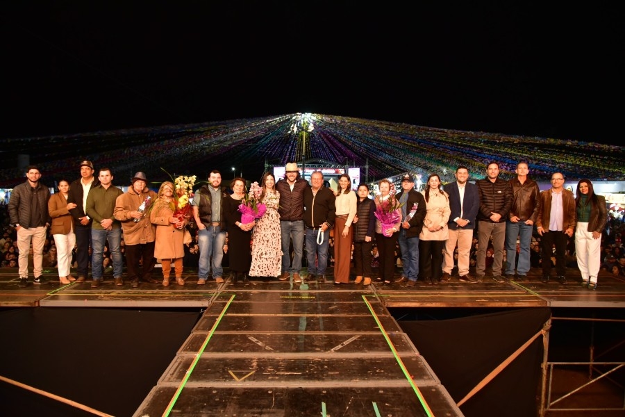 Festa do Sereno encerra com show de Ralf, homenagens aos pioneiros e friozinho típico do evento