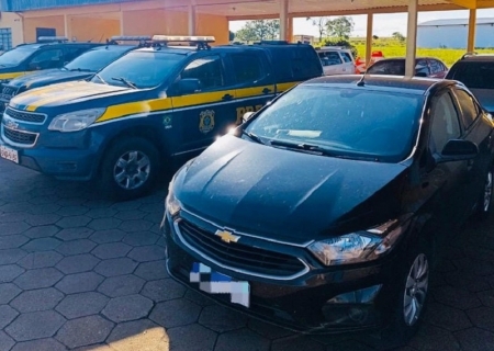 Veículo furtado com destino ao Paraguai é interceptado pela PRF em Bataguassu