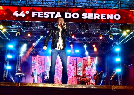Festa do Sereno encerra com show de Ralf, homenagens aos pioneiros e friozinho típico do evento