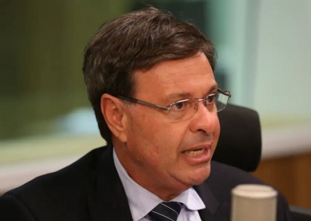 Ex-ministro Gilson Machado é preso pela Polícia Federal