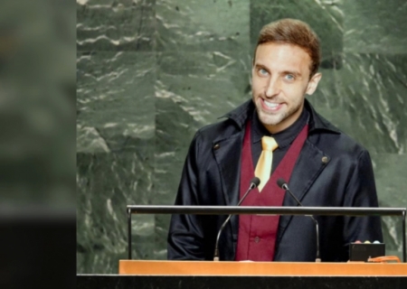 Léo Lins é condenado a oito anos de prisão por piadas preconceituosas