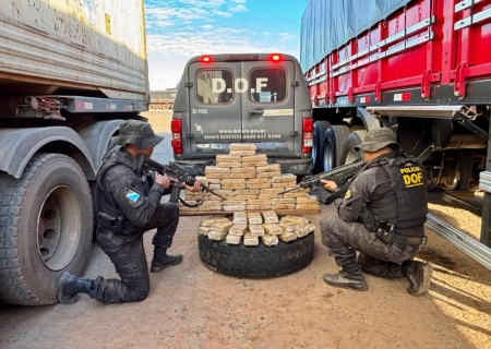 DOF apreende 60 quilos de pasta base de cocaína escondidos em estepe de carreta em Anaurilândia