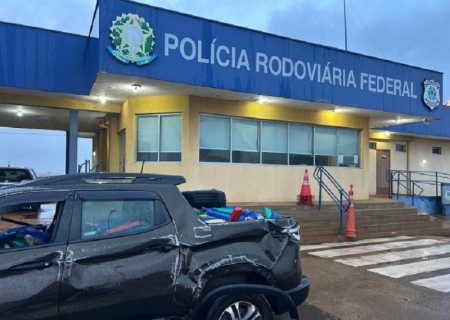 PRF apreende 787 kg de maconha após perseguição em Caarapó