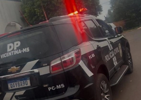 Mulher é indiciada por aplicar golpe de R$ 30 mil em idosos em Vicentina