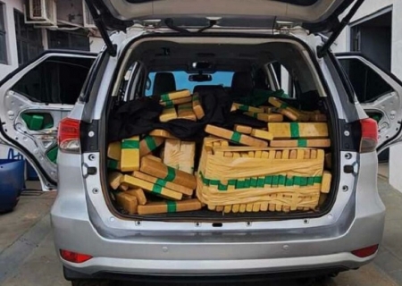 PF apreende quase uma tonelada de maconha em Naviraí