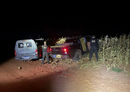 Caminhonete furtada no Paraná é recuperada pelo DOF com mais de 1,7 tonelada de drogas