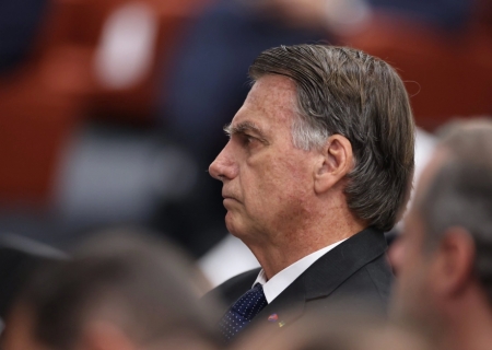 Jair Bolsonaro é alvo de operação da Polícia Federal e passará a usar tornozeleira eletrônica