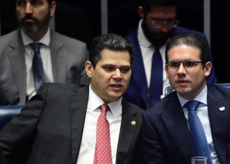 Chefes do Senado e da Câmara falam em união contra 'agressão' dos EUA