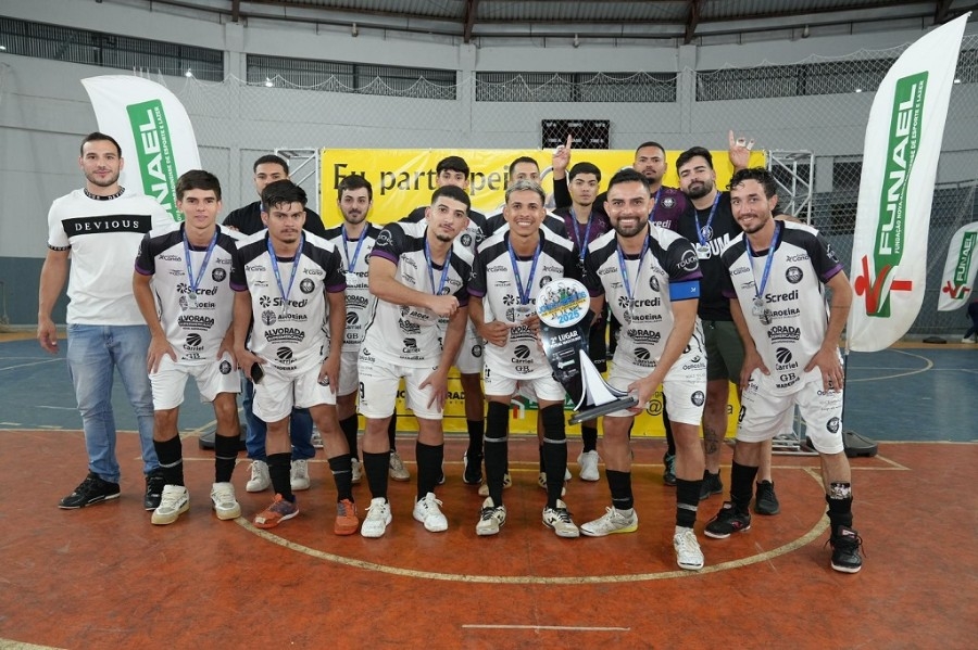 Sport Club Batayporã conquista título dos Jogos Abertos de Futsal em Nova Andradina