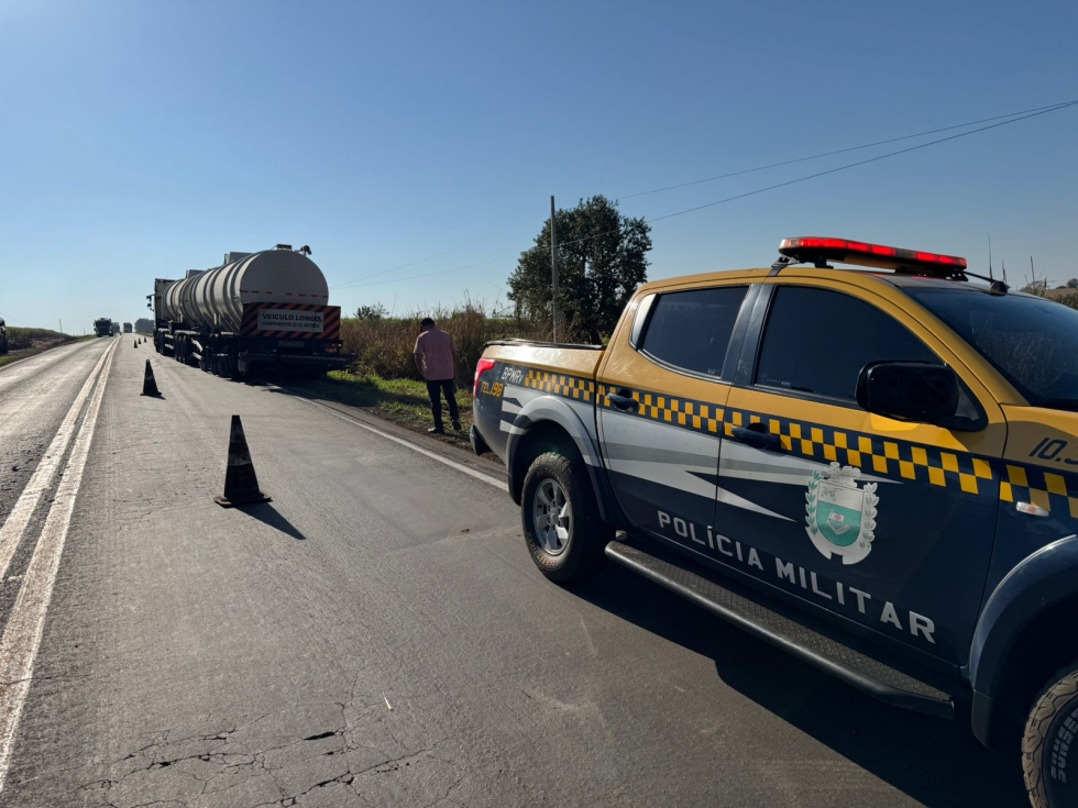 Motoristas saem ilesos de colisão entre carretas-tanque na MS-276 entre Batayporã e Anaurilândia