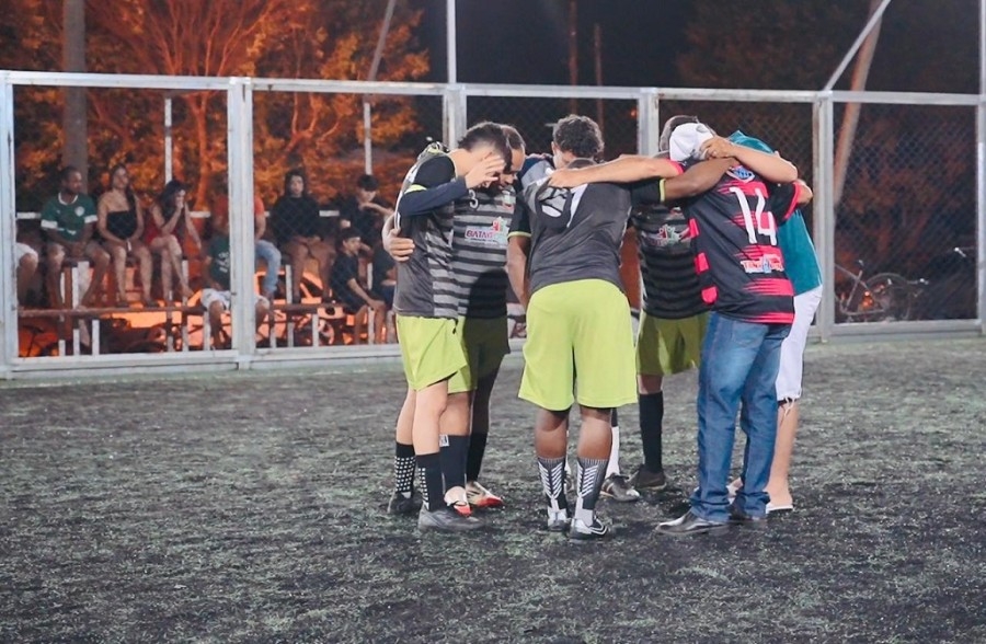 Copa Comércio de Batayporã encerra com casa cheia e título do Mercado e Conveniência do Alex