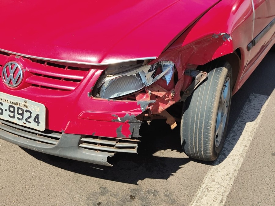 Colisão entre veículos no centro de Nova Andradina gera apenas danos materiais