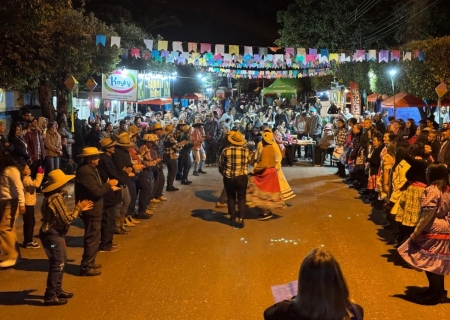 Arraiá do Conviver encerra temporada de festas típicas e mantém tradição em Batayporã