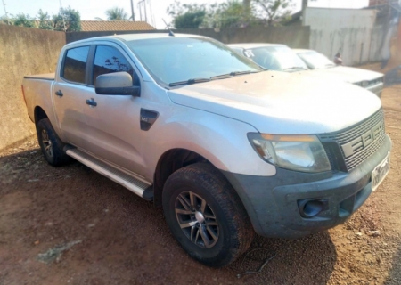 Detran leiloa 54 motocicletas e 11 automóveis em Dourados