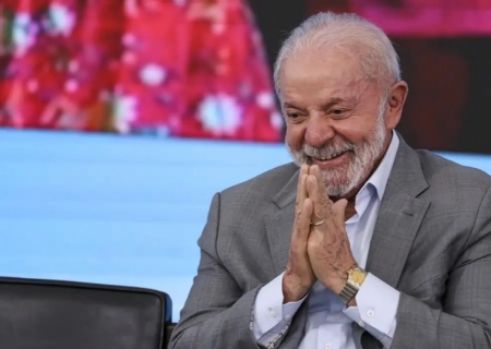 Lula rebate tarifaço dos EUA e defende autonomia monetária: “O Brasil não é uma republiqueta”