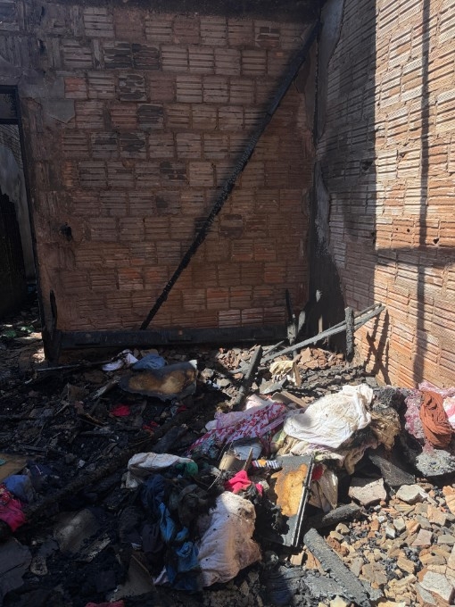 Homem é detido por resistência durante incêndio em residência em Nova Casa Verde