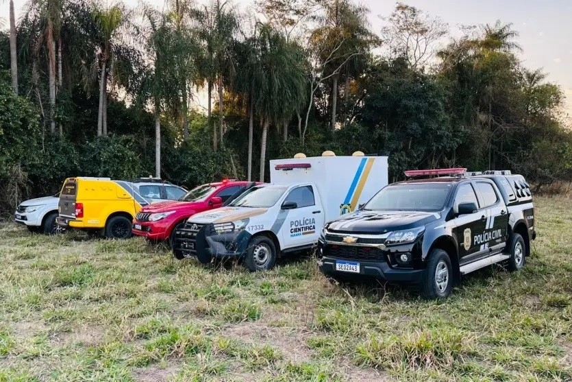Carro de homens que saíram de SP para cobrar dívida no PR é achado dentro de bunker