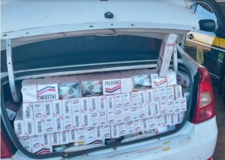 Em Bataguassu, PRF apreende carga de cigarros e motorista desaparece no mato