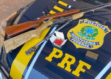 PRF prende motorista embriagado com duas armas de fogo na BR-267