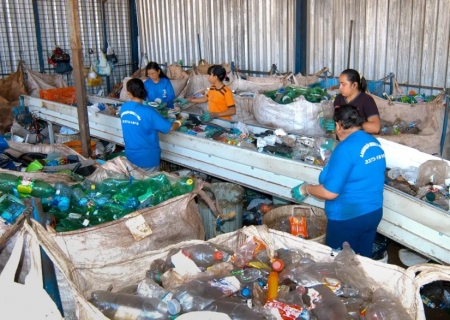 Produção nacional de plástico reciclado ultrapassa 1 milhão de toneladas em 2024