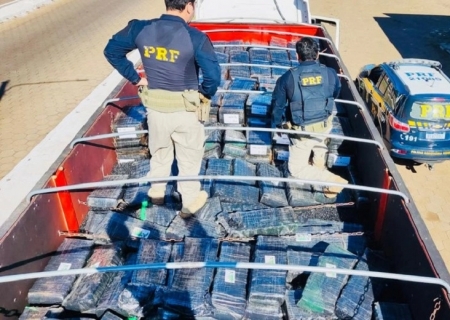 PRF apreende 3,3 toneladas de maconha em Bataguassu