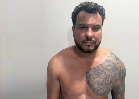 Na lista da Interpol: chefe de facção do RS após prisão na Bolívia é entregue à PF em Corumbá