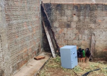 Idoso é agredido e feito refém durante roubo dentro de casa em Santa Rita do Pardo